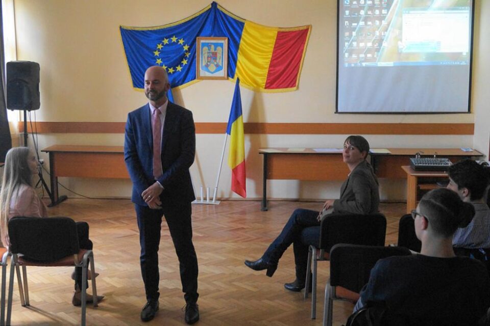 70 de elevi de la Colegiul „Petru Rareș” au obținut certificate de atestare a competențelor în limba germană