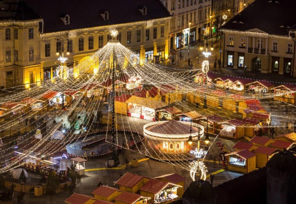 Noi elemente decorative pentru sărbătorile de iarnă din Suceava