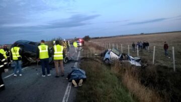 masinile s-au zdrobit una de alta