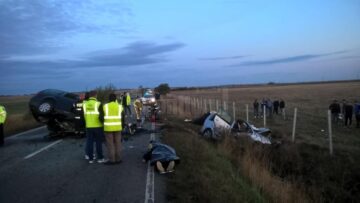 masinile s-au zdrobit una de alta