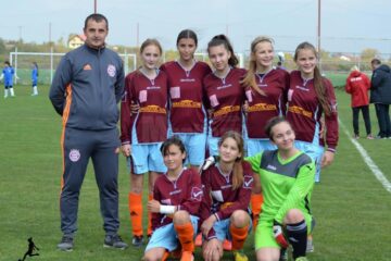 Echipa de fete a Colegiului Național Nicu Gane