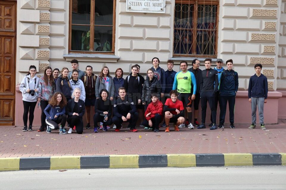 Ștefaniștii au alergat pentru a asigura un premiu frumoasei Balului Bobocilor