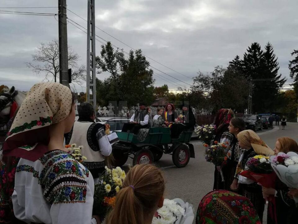 Momente de sărbătoare în comuna Berchișești, la sfințirea Casei Parohiale de la Biserica Sfântul Nicolae