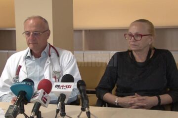 Purtătorul de cuvânt al Spitalului de Urgență, dr. Mihai Ardeleanu, și directorul medical, dr. Doina Ganea Motan
