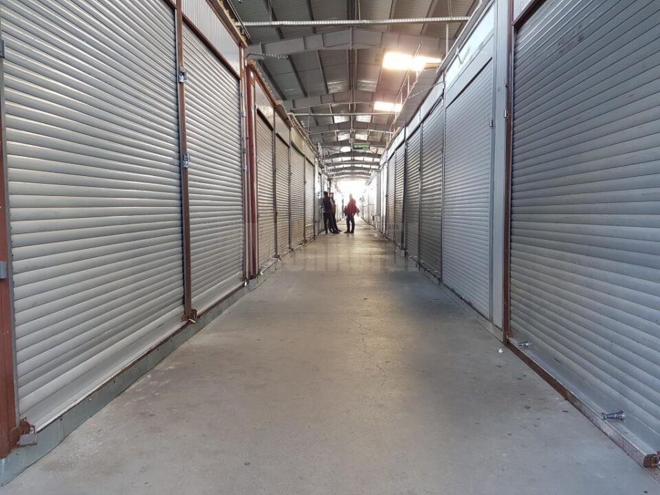 Bazarul Sucevei, inchis in urma unui control al Politiei Economice