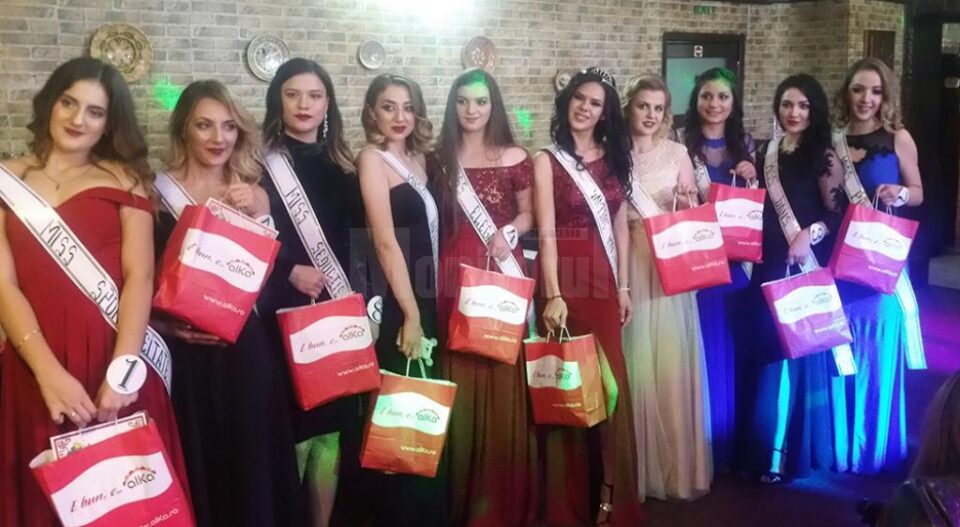 Școala Postliceală Sanitară Suceava și-a desemnat Miss Boboc 2017