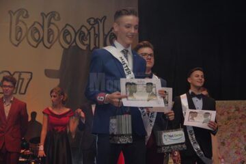 Colegiul „Spiru Haret” și-a ales cei mai frumoși boboci într-un spectacol de muzică, dans și umor de calitate
