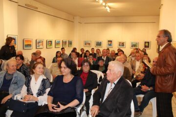 Sala plină de vizitatori la dublul eveniment cultural de la Gura Humorului