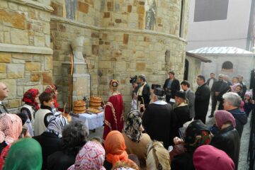 Comemorarea Voievodului Grigore al III-lea Alexandru Ghica, martir al Bucovinei, la Biserica „Sf. Spiridon" Suceava Comemorarea Voievodului Grigore al III-lea Alexandru Ghica, martir al Bucovinei, la Biserica „Sf. Spiridon" Suceava