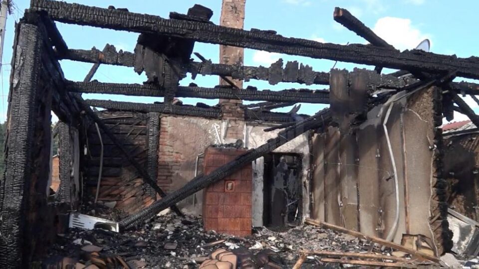 Explozia s-a produs în septembrie 2013, la Gura Humorului, iar un bărbat de 44 de ani a murit în chinuri groaznice, cu arsuri pe 94% din suprafața corpului Explozia s-a produs în septembrie 2013, la Gura Humorului, iar un bărbat de 44 de ani a murit în chinuri groaznice, cu arsuri pe 94% din suprafața corpului