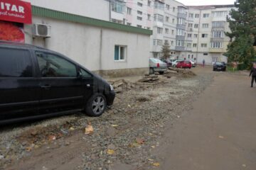 Străzile distruse de lucrările de termoficare din Zamca, fără șanse de refacere curând