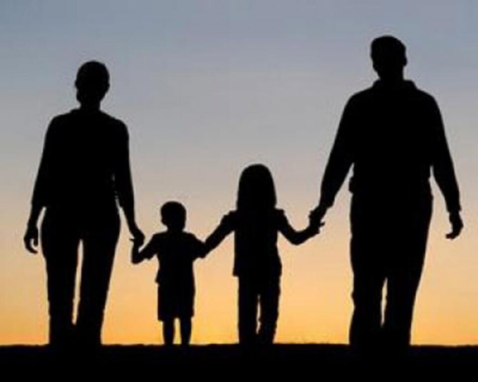 Familia, un tezaur al valorilor moral-creștine Familia, un tezaur al valorilor moral-creștine