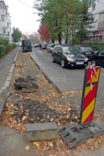 Străzile distruse de lucrările de termoficare din Zamca, fără șanse de refacere curând
