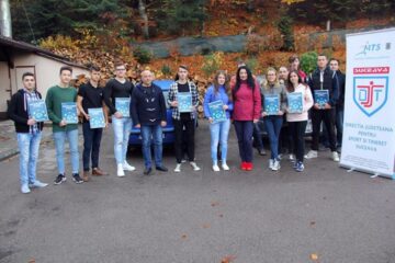 Consiliere pentru o carieră de succes, pentru liceeni din județ