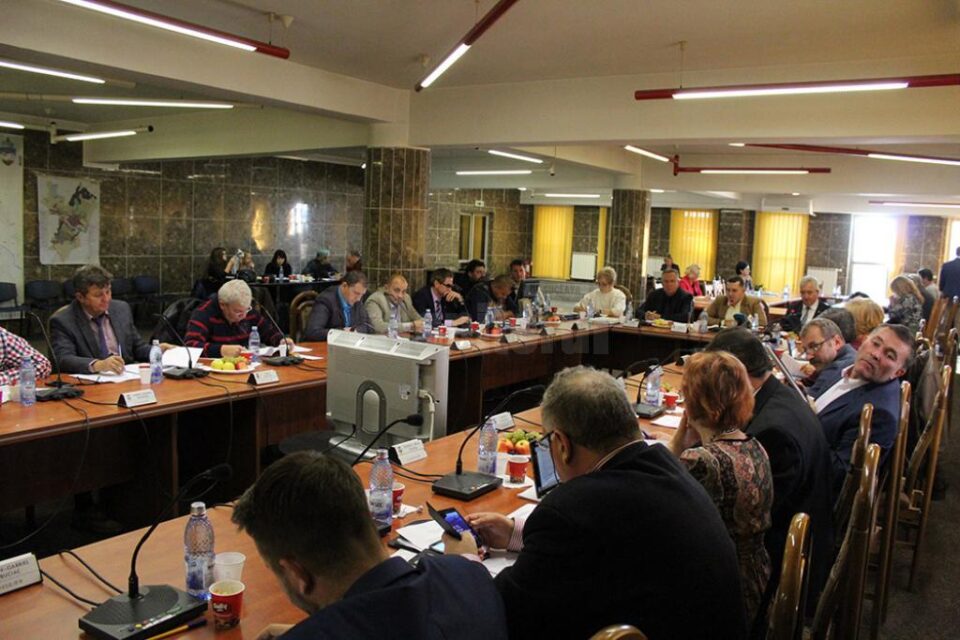 Consiliul Local Suceava se va întruni luna viitoare de Ziua Bucovinei, într-o ședință festivă