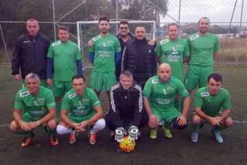 Centru Vechi a revenit pe prima pozi4ie în urma rezultatelor din etapa a VIII-a Centru Vechi a revenit pe prima pozi4ie în urma rezultatelor din etapa a VIII-a