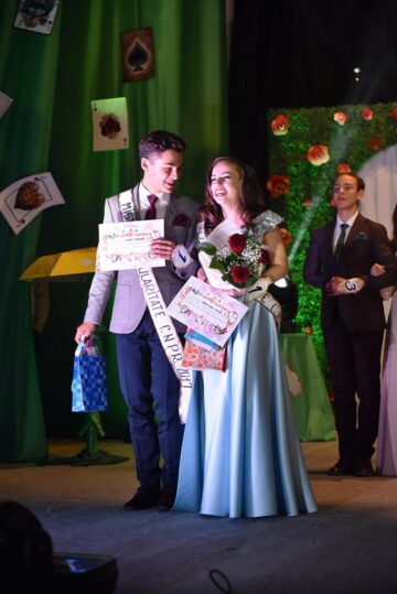 Colegiul Național „Petru Rareș” și-a celebrat bobocii în Țara Minunilor