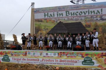 Produse tradiționale din Bucovina și Ardeal, la Târgul de Toamnă de pe esplanada Iulius Mall Suceava