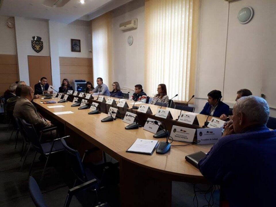 Evaluare a campaniei de ecologizare „Let’s do it!” la Rădăuți