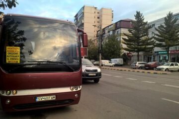 Cursa Hănțești- Adâncata- Suceava are traseu pana în cartierul George Enescu. Foto: Dan Ioan Cușnir
