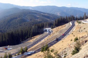 Drumul Pojorâta - Rarău a fost redeschis traficului rutier