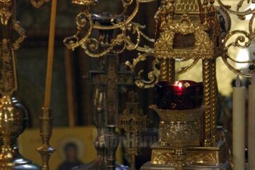 Prin puterea Crucii faptele și credința noastră capătă sens