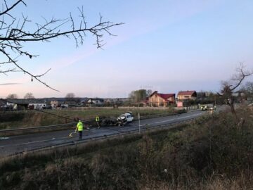 Cinci tineri au murit în chinuri groaznice după ce au ars ca torțele într-o mașină scăpată de sub control