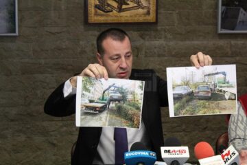 157 de vehicule abandonate, ridicate de pe străzile Sucevei de la începutul anului