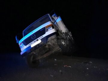 Cinci tineri au murit în chinuri groaznice după ce au ars ca torțele într-o mașină scăpată de sub control
