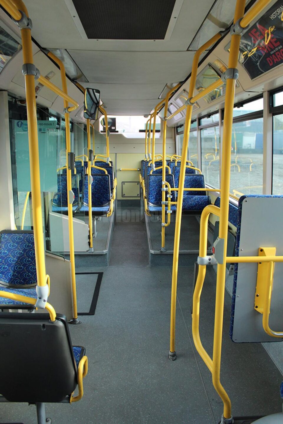 Autobuzele aduse de TPL din Franța au dotări mult mai bune și mult mai puțini kilometri parcurși decât cele din parcul auto actual