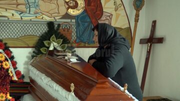 Sabina Prelucă își plânge copilul mort în accidentul de la Ilișești