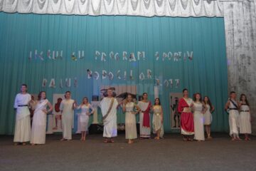 Liceul cu Program Sportiv a reînviat Grecia antică, la Balul Bobocilor