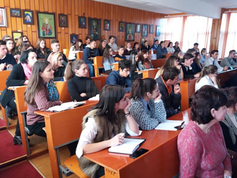 Elevii din județ au reprezentanți noi