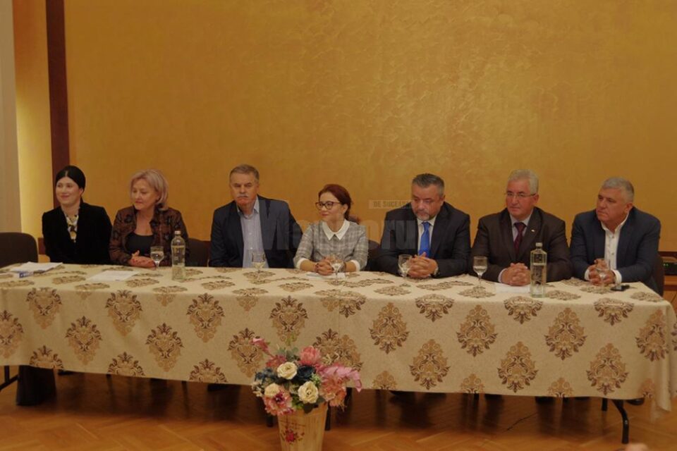 Liderii liberali de la nivel național și local au fost alături de Organizația de Femei a PNL Suceava
