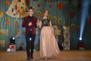 Marta Lămășanu și Daniel Chislin - Miss și Mister Boboc de la Colegiul "Petru Mușat"