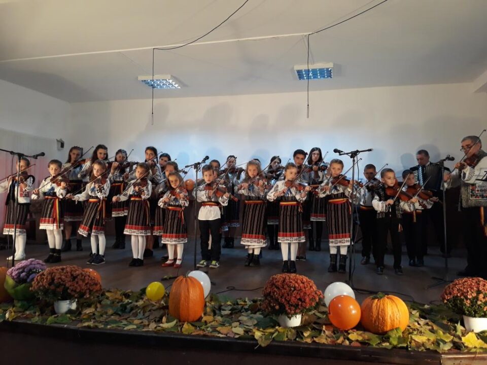 Zeci de elevi și profesori au participat la Zilele Școlii Bogdănești