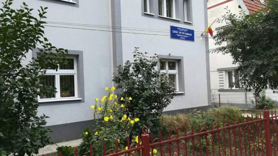 Proiect al unor tineri rădăuțeni, în finala Galei Tineretului din România