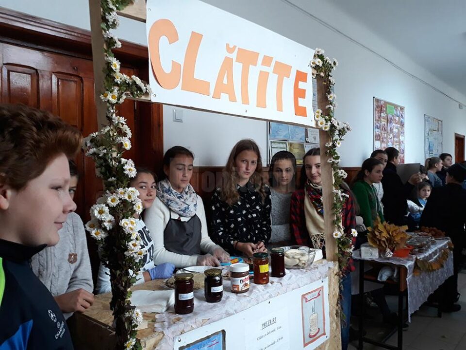 Zeci de elevi și profesori au participat la Zilele Școlii Bogdănești, ediția a II-a