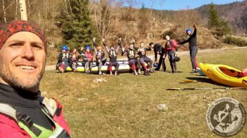 Academia de Munte revine cu noi cursuri de alpinism clasic și hibernal, rafting, speologie, supraviețuire