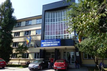 Angajatorii pot solicita școlarizarea elevilor în diverse meserii