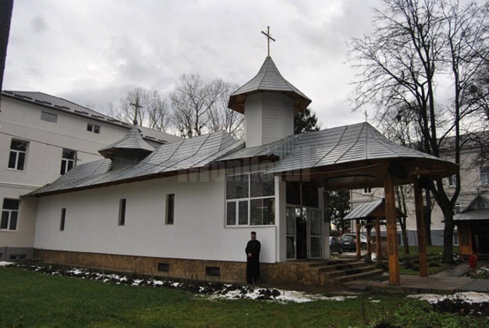 Biserica Spitalului Județean Suceava își sărbătorește astăzi hramul de Sf. Nectarie Biserica Spitalului Județean Suceava își sărbătorește astăzi hramul de Sf. Nectarie