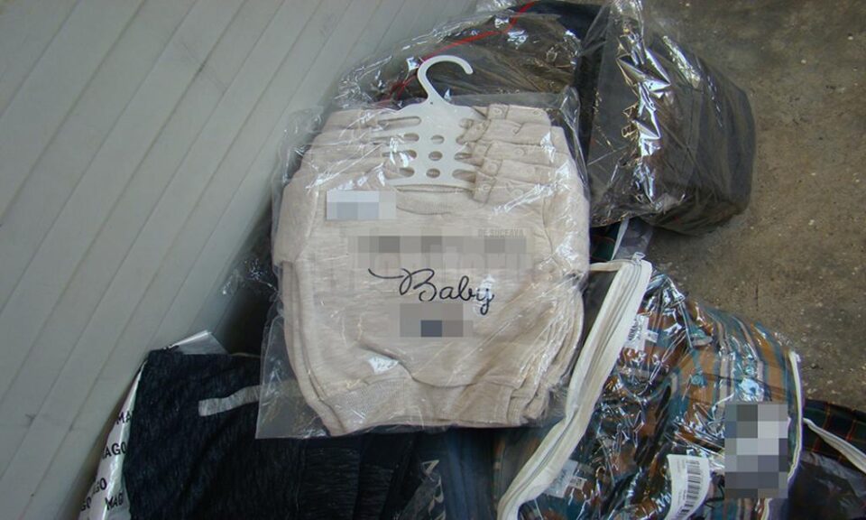 Tirul cu marfă contrafăcută