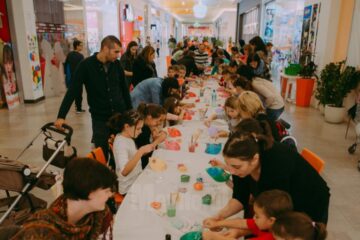 Întâlniri creative pentru prichindei și târg de obiecte handmade, în weekend, la Iulius Mall Suceava