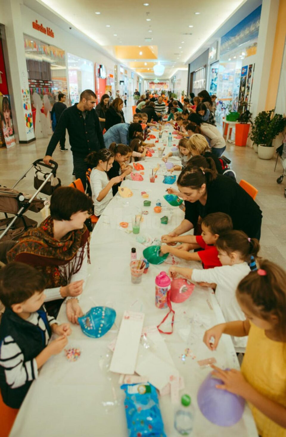 Târgul handmade cu artizanii lucrului manual, la Iulius Mall