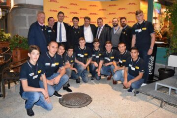 Nouă elevi humoreni bursieri ai programului "Rugby pentru toți copiii" 2017