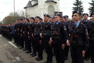 Depunere de jurământ și cerere în căsătorie la Școala Militară de Subofițeri de Jandarmi din Fălticeni