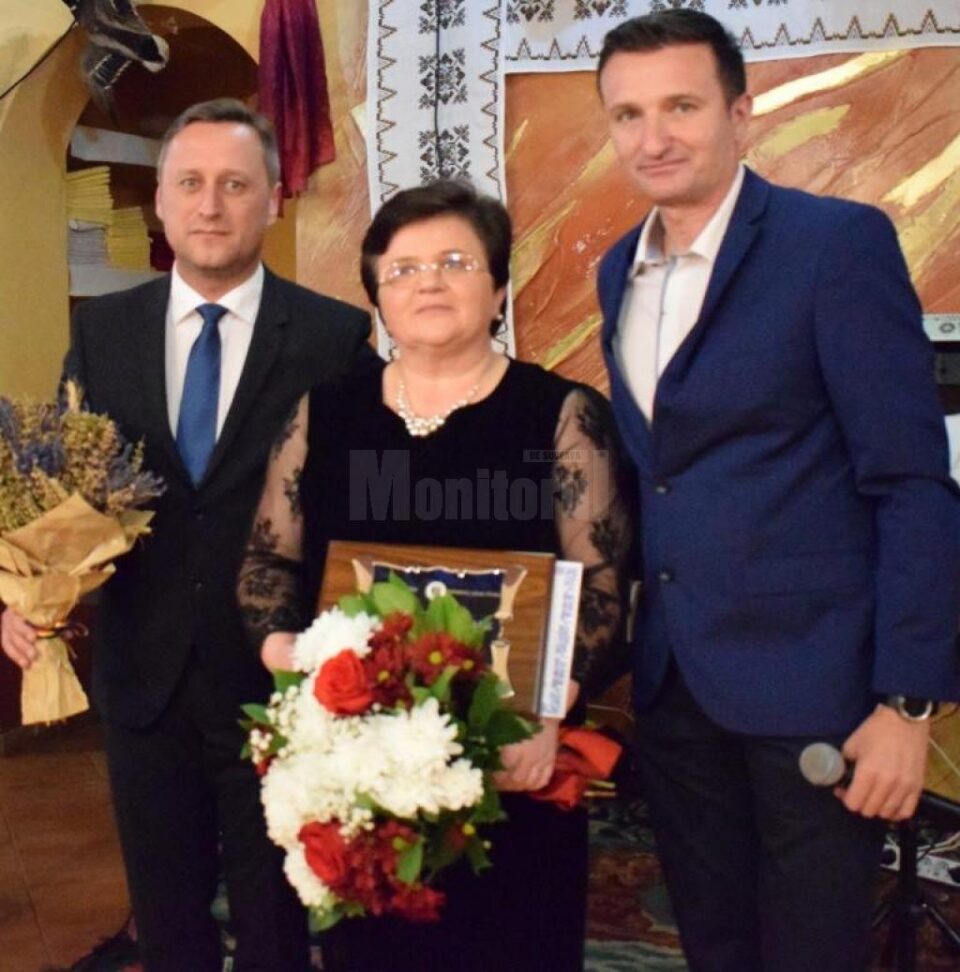 Profesoara Daniela Luminița Ceredeev, „Cetățean de Onoare” al comunei Putna