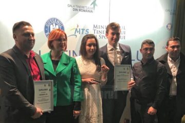 „Rădăuțiul Civic”, premiul III (Incluziune socială) și premiul de popularitate la Gala Tineretului din România