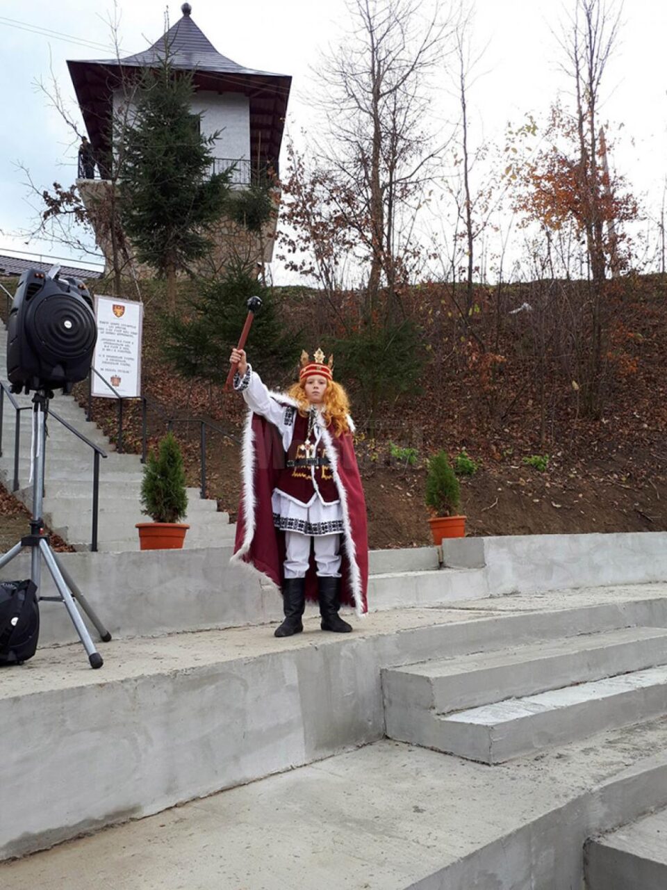 Cei 29 de militari români morți în misiuni internaționale, comemorați la monumentul eroului Ioan Grosaru