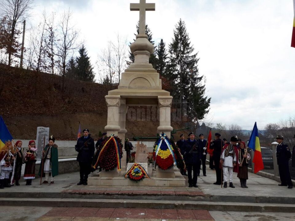 Comemorarea de la mormântul eroului Ioan Grosaru, pentru cei 29 de militari morți în misiuni internaționale în ultimii 15 ani